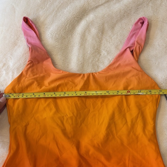WeWoreWhat Sunset Gradient One-Piece Swimsuit size L​ - Picture 6 of 8